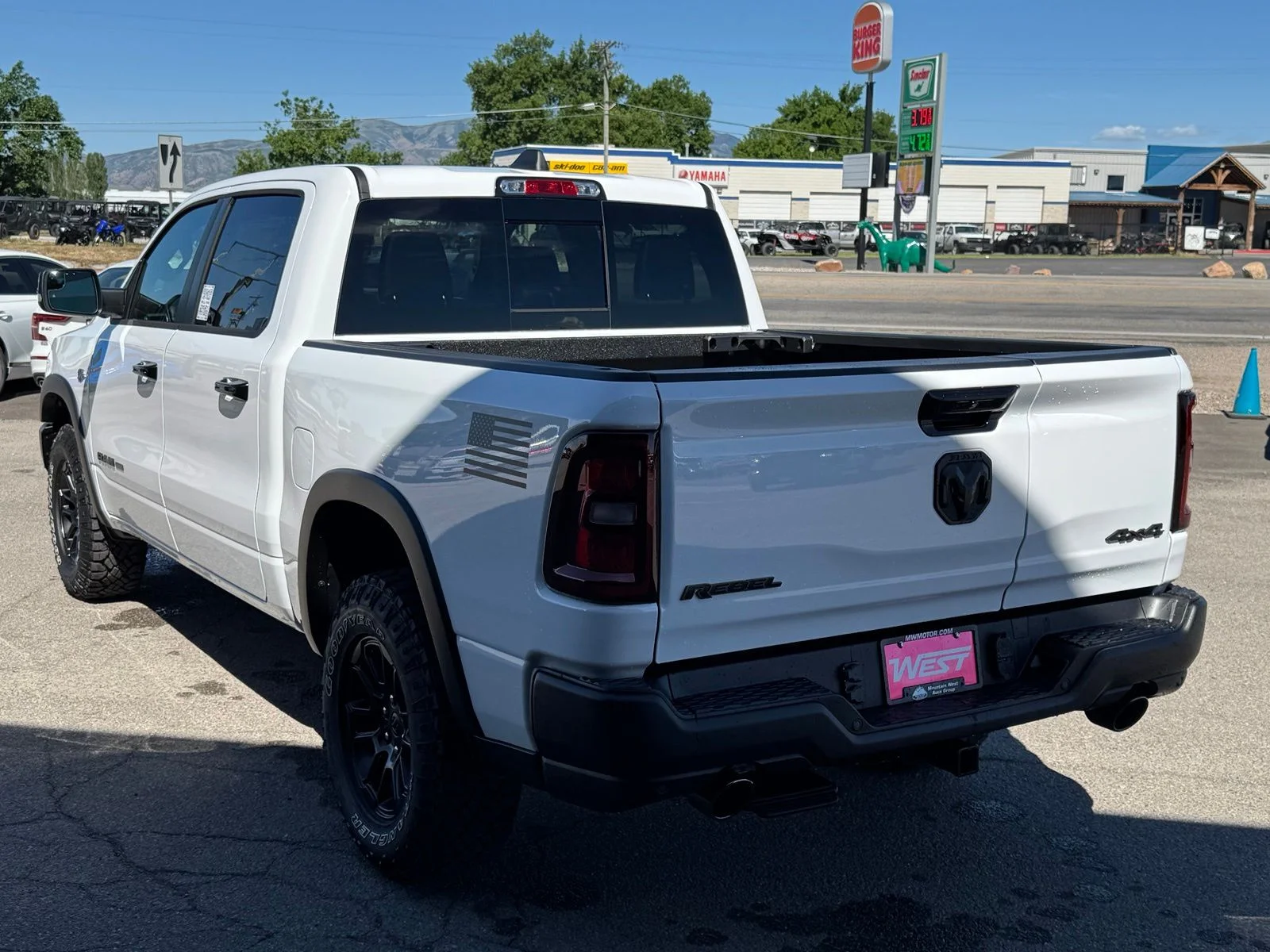 New 2026 Bright White Clear-Coat Exterior Paint RAM Rebel image 12