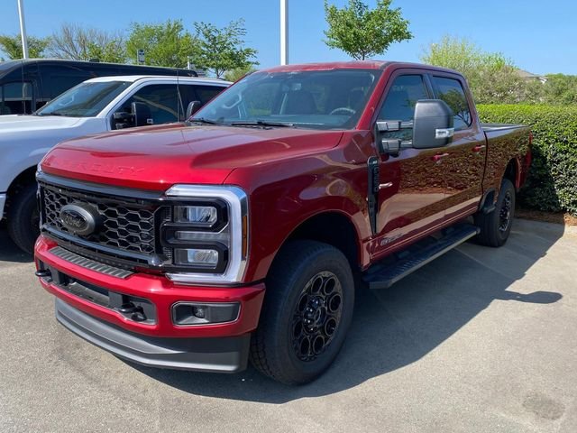 New 2026 Red Ford XLT image 3