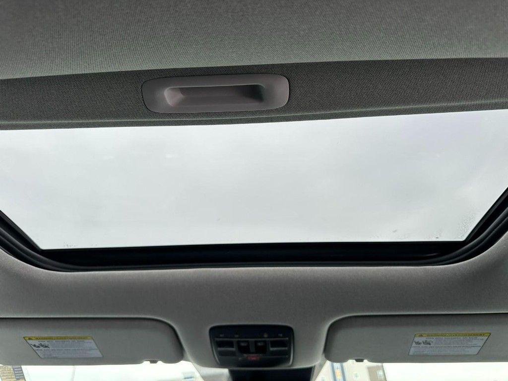 New 2026 White Hyundai Limited AWD image 5