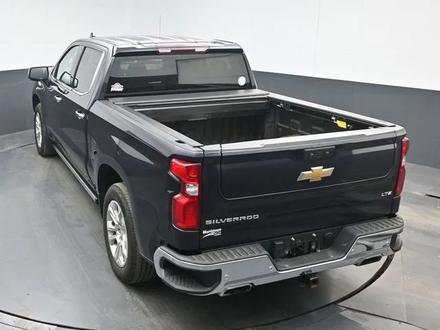 Used 2022 Gray Chevrolet LTZ image 23