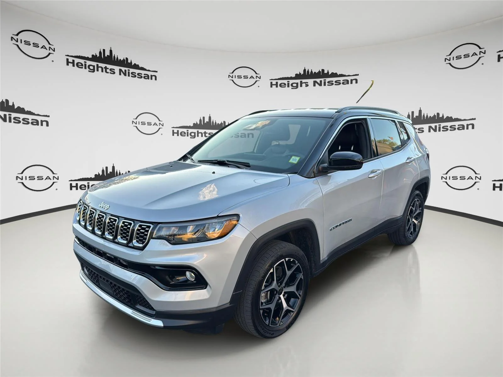 2025 Jeep Compass Limited - Photo 8