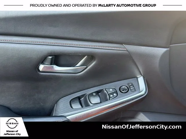 Used 2023 Orange Nissan SR image 20