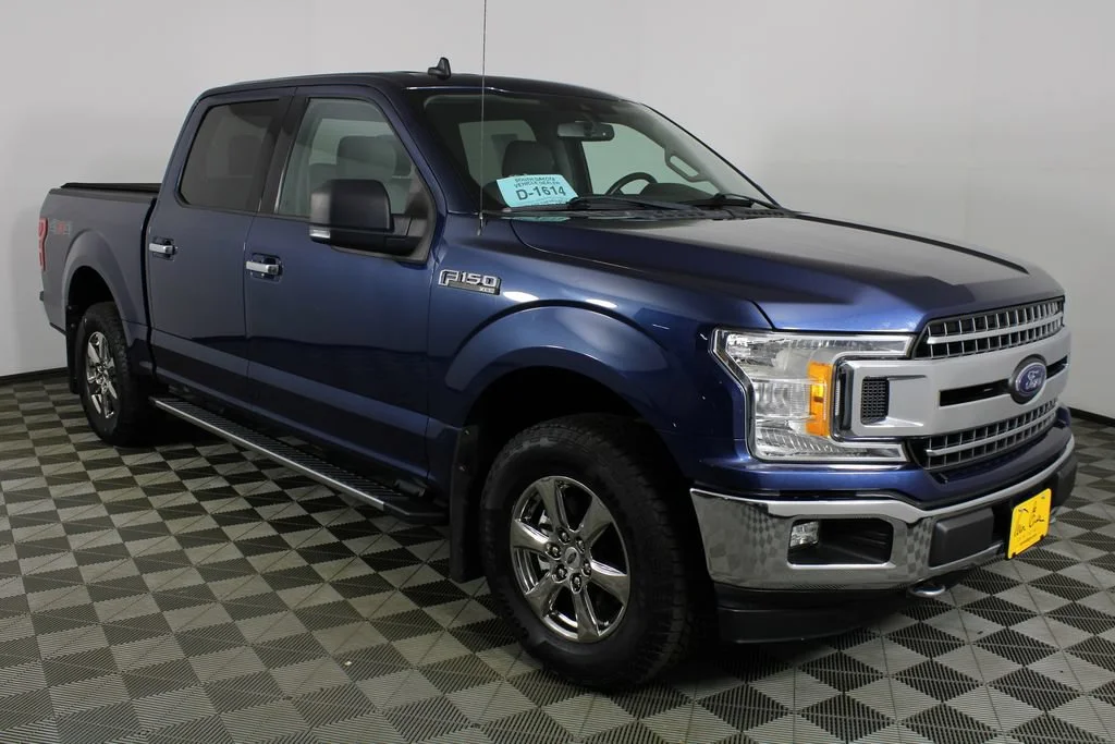 Used 2020 Blue Ford XL image 1