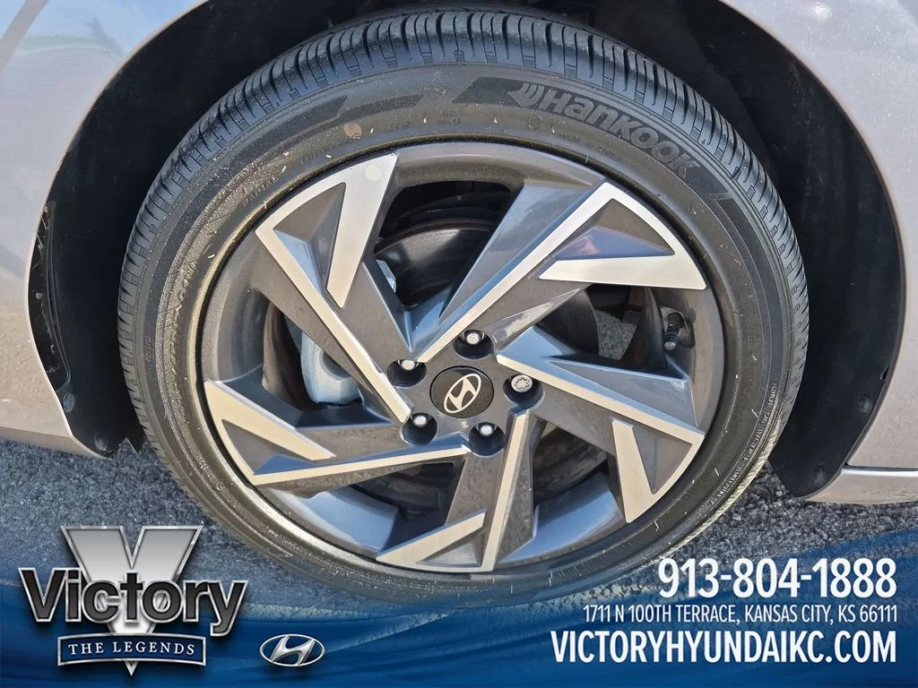 Used 2024 Silver Hyundai Limited image 28