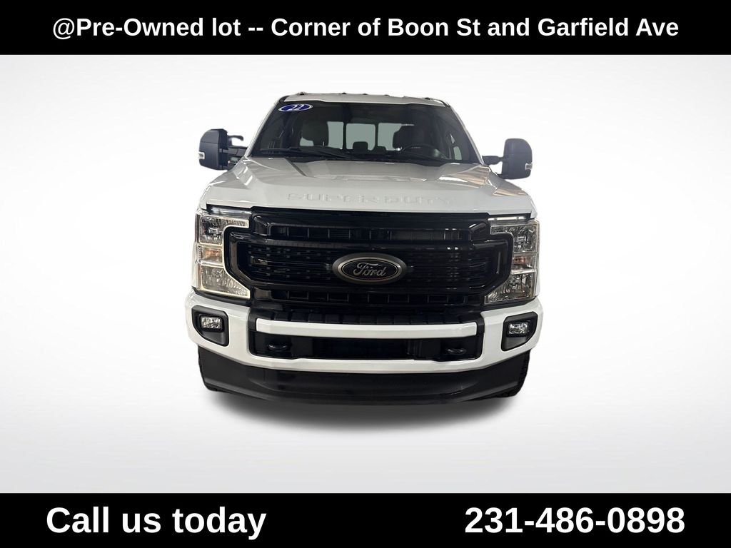Used 2022 White Ford XLT image 8