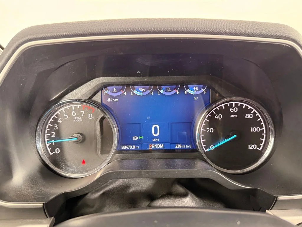 Used 2023 White Ford XLT image 29