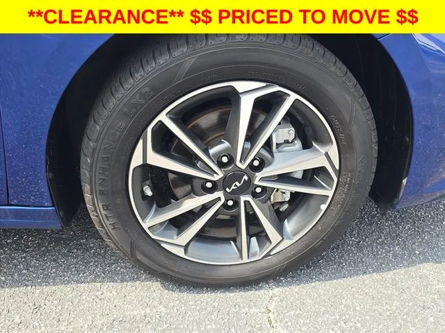 Used 2024 Blue Kia LXS image 34