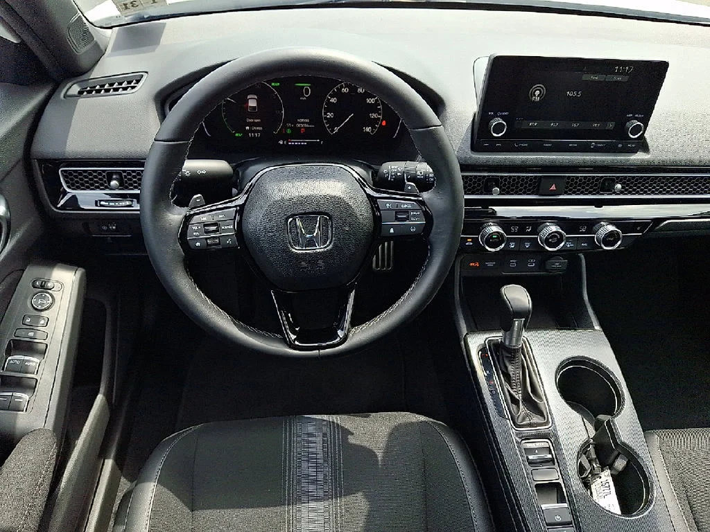 2026 Honda Civic Hatchback Sport - Photo 11