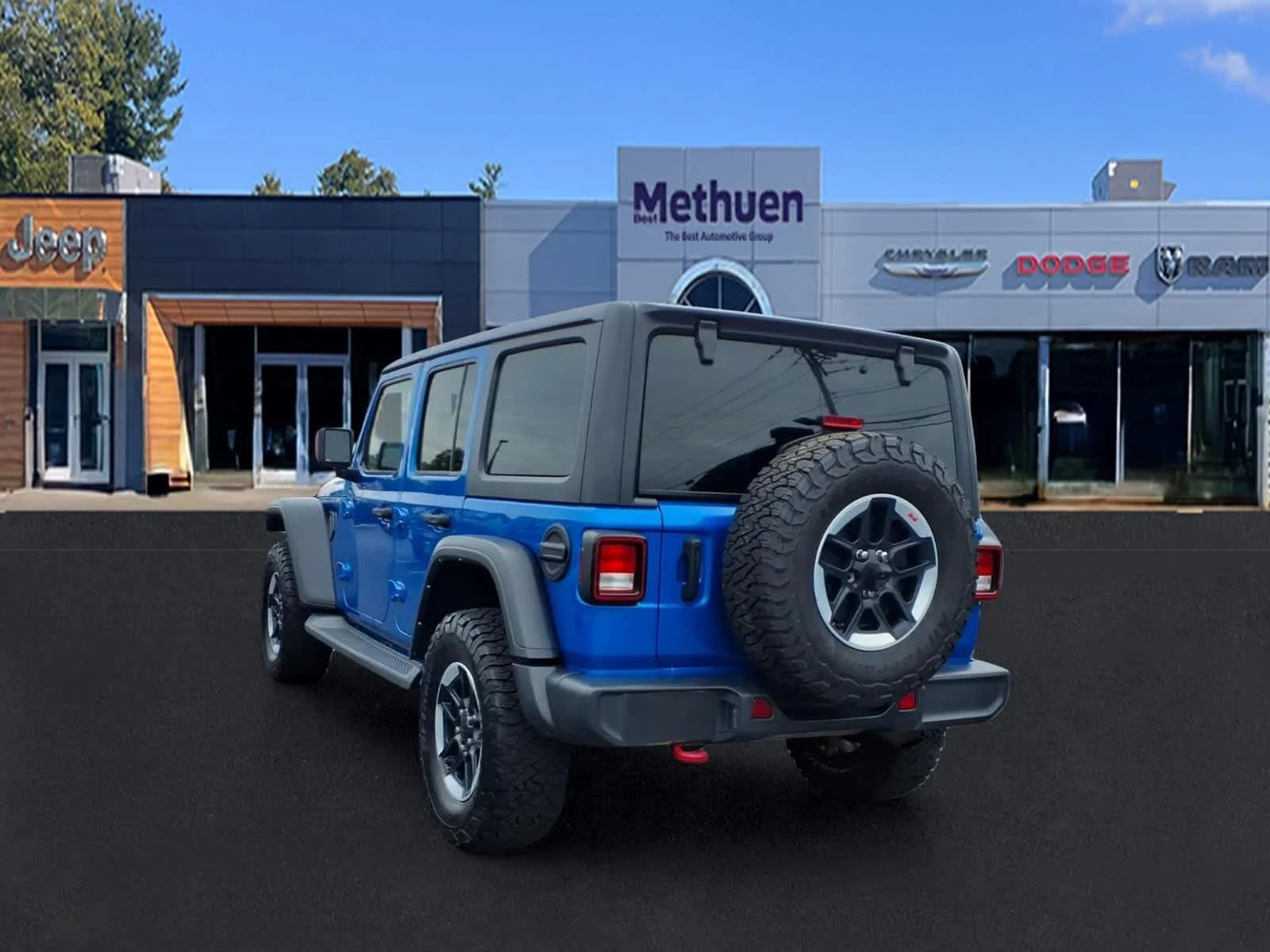 Used 2021 Hydro Blue Pearlcoat Jeep Unlimited Rubicon image 5