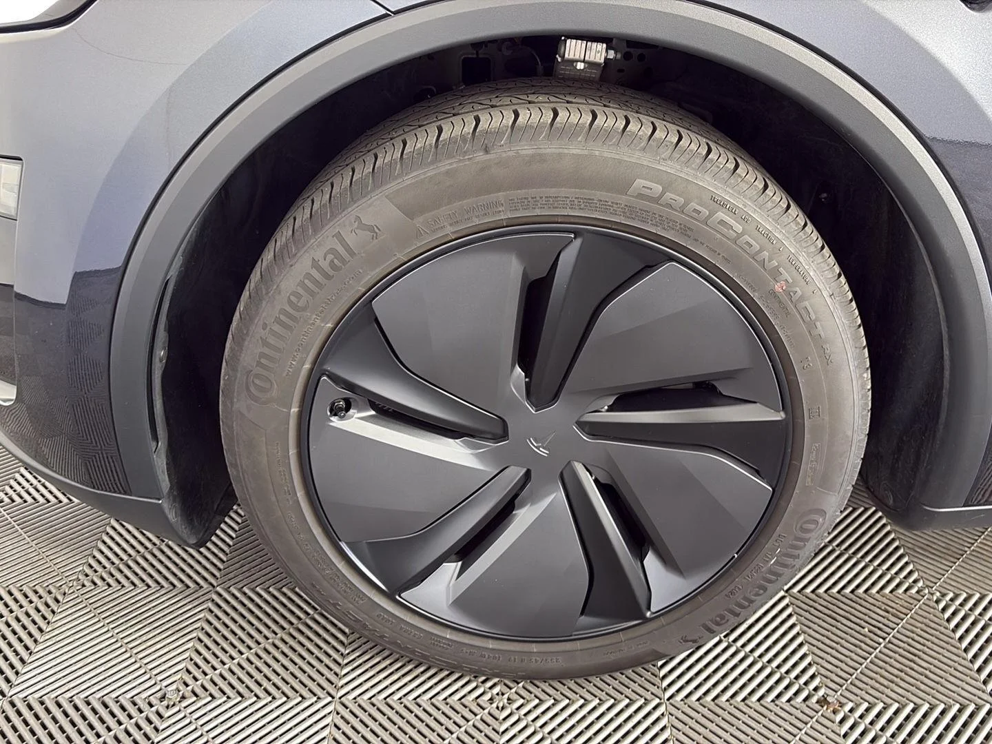 Used 2026 Stealth Grey Tesla Long Range image 15