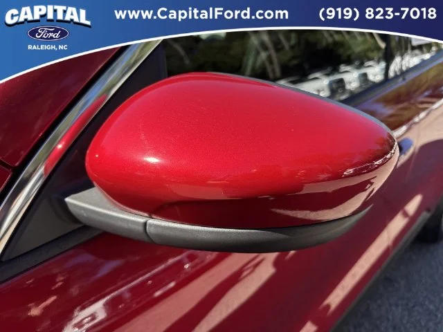 Used 2022 Red Ford SEL image 12