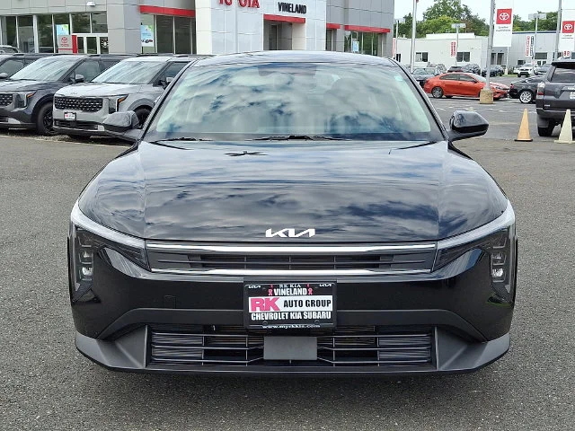 Certified Used 2025 Black Kia LX image 3