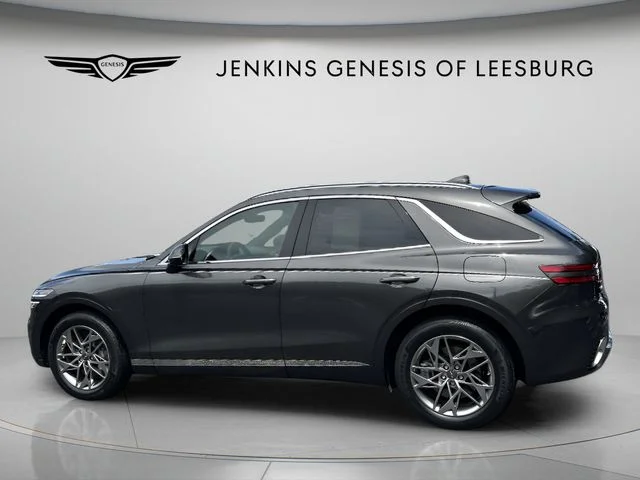 Used 2025 Gray Genesis 2.5T image 8