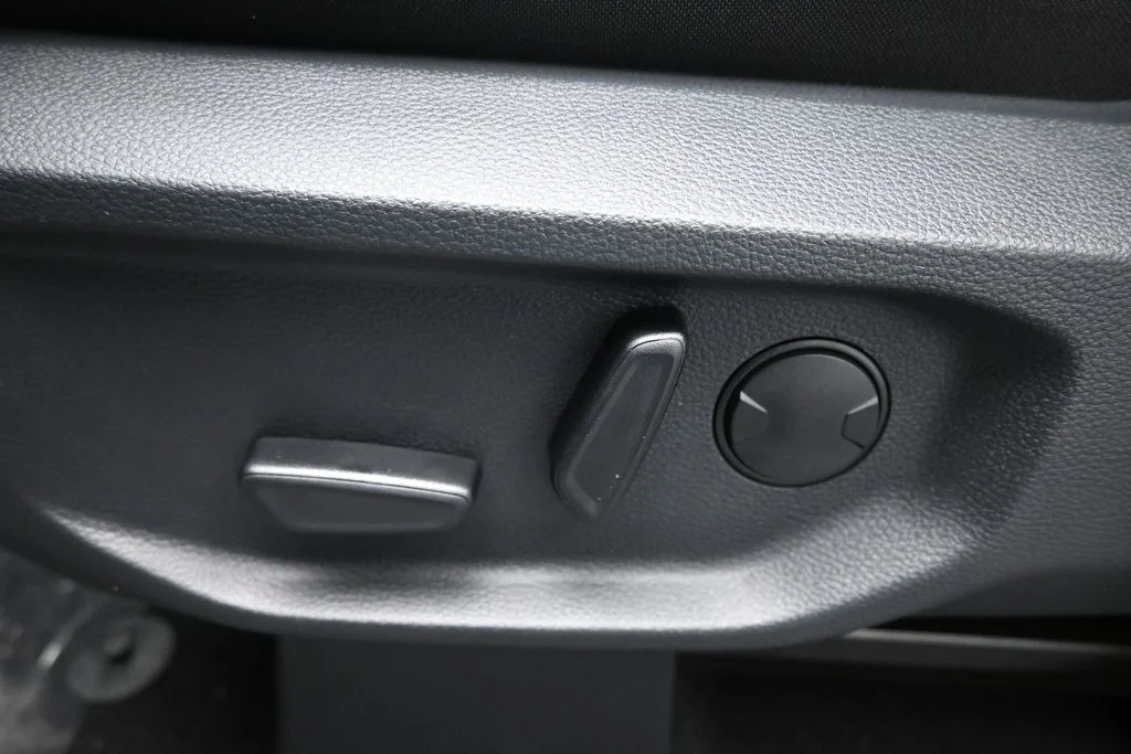 New 2026 Avalanche Ford XLT image 10