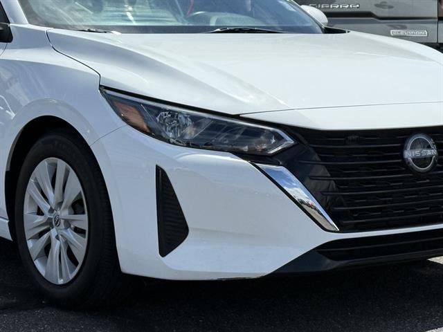 2024 Nissan Sentra S photo 2