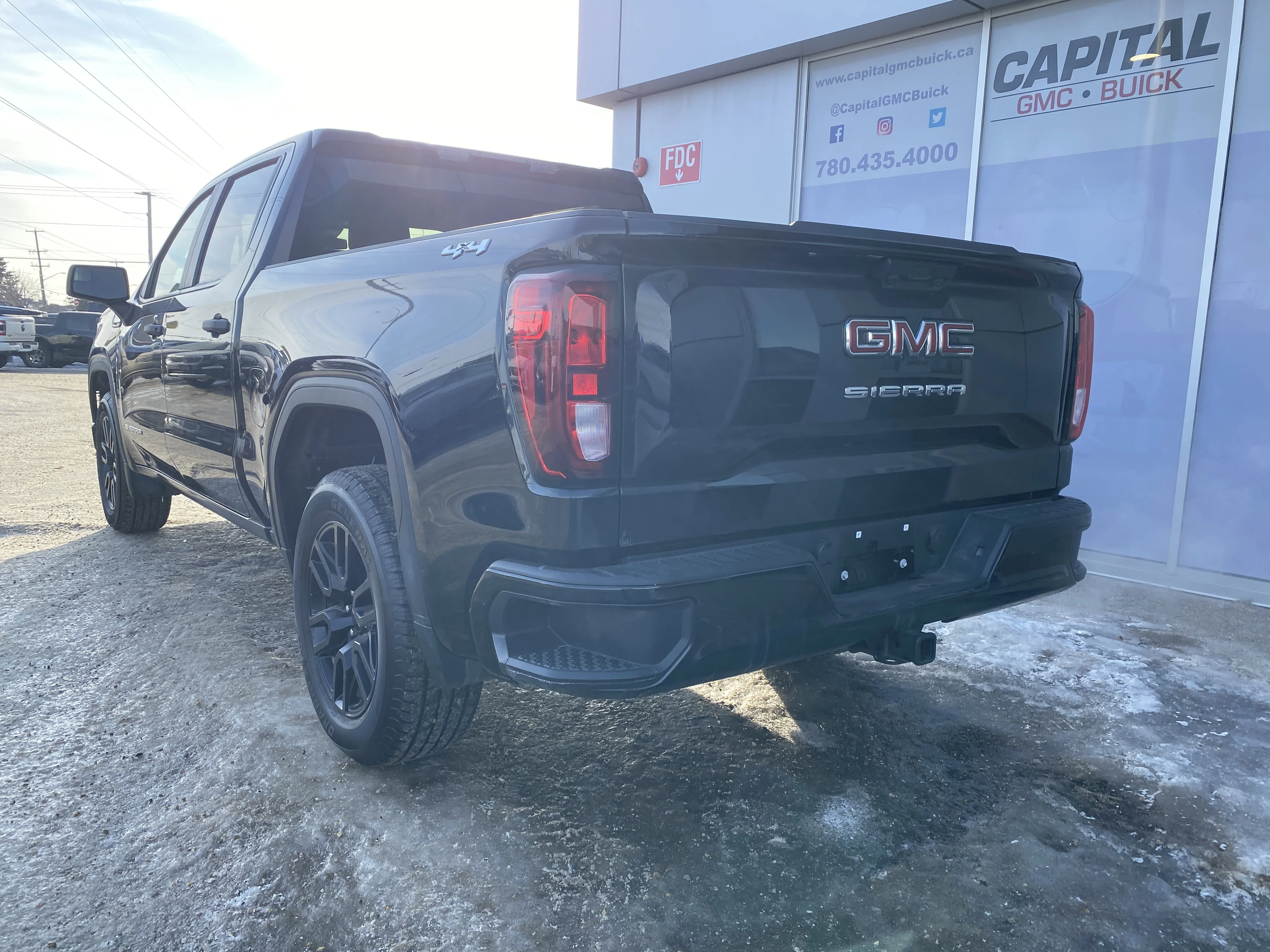 Used 2025 Black GMC Crew Cab Pro image 3