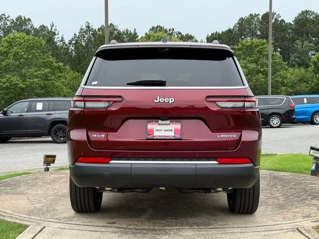 New 2026 Velvet Red Pearl-Coat Exterior Paint Jeep Limited image 6