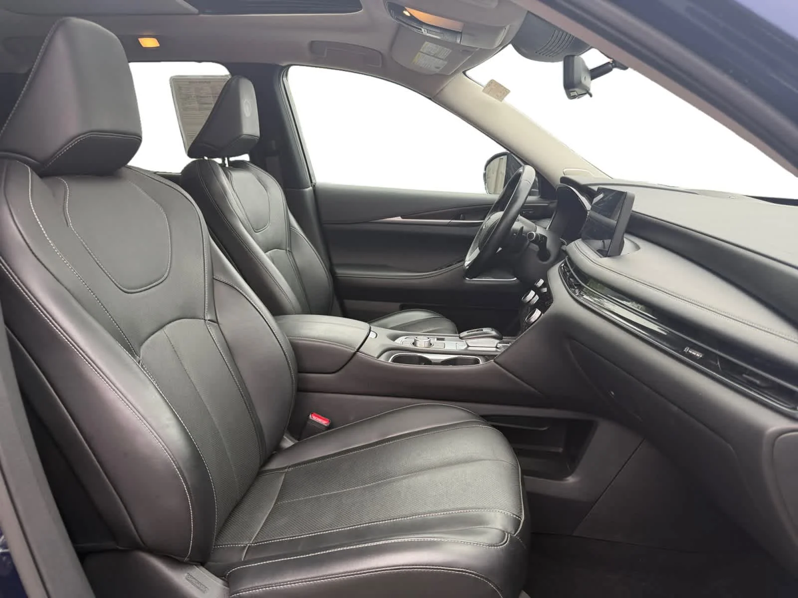 Used 2022 Grand Blue INFINITI SENSORY image 17