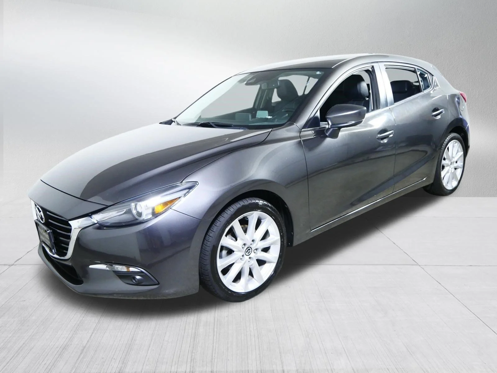 Used 2017 Machine Gray Metallic Mazda Grand Touring image 3