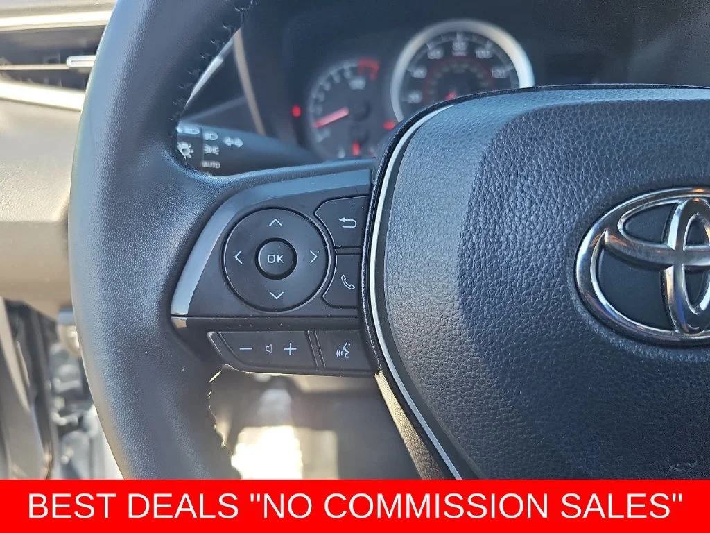 Used 2021 Blue Toyota SE image 16