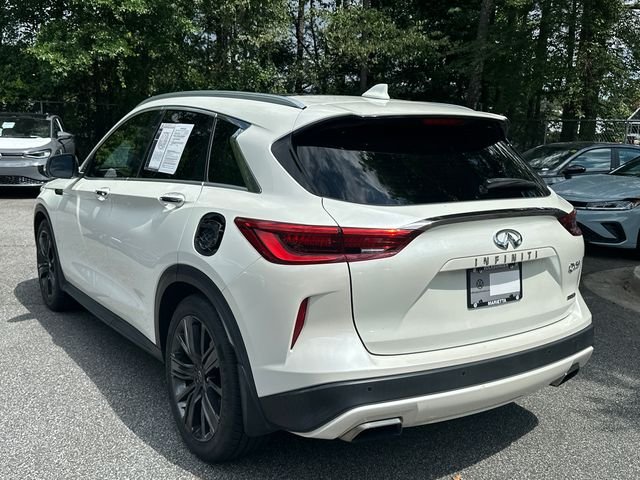 Used 2020 White INFINITI ESSENTIAL image 7