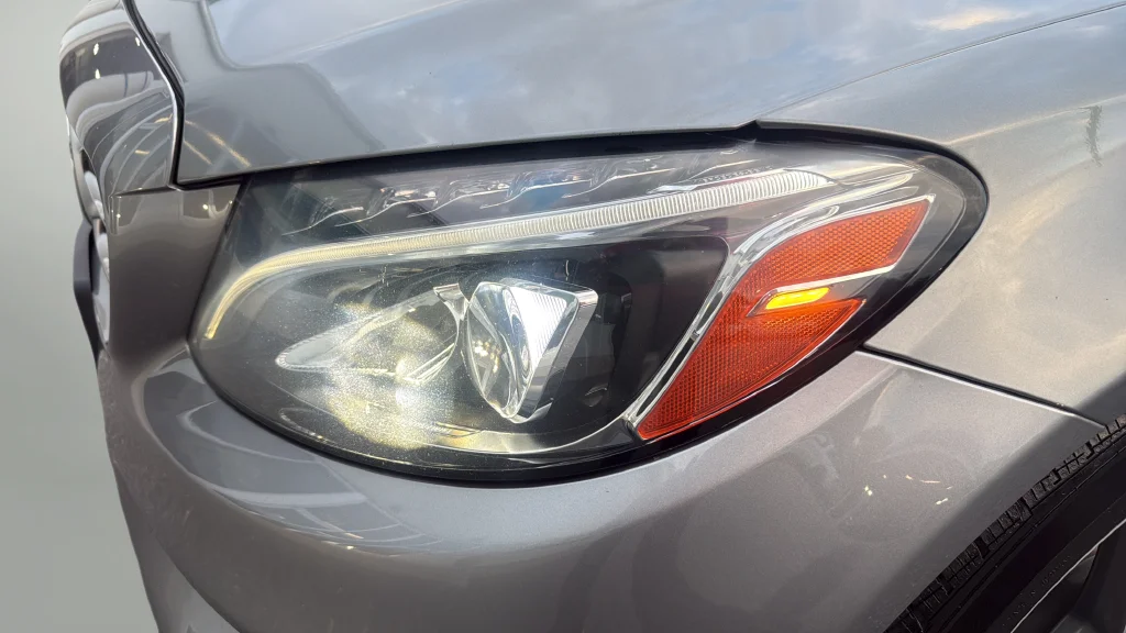 Used 2016 Silver Mercedes-Benz C 300 image 31