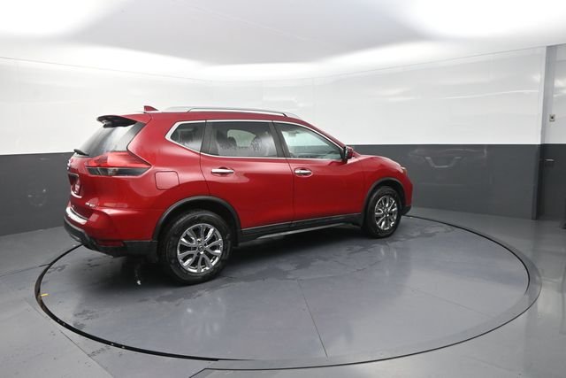 Used 2017 Red Nissan SV image 10