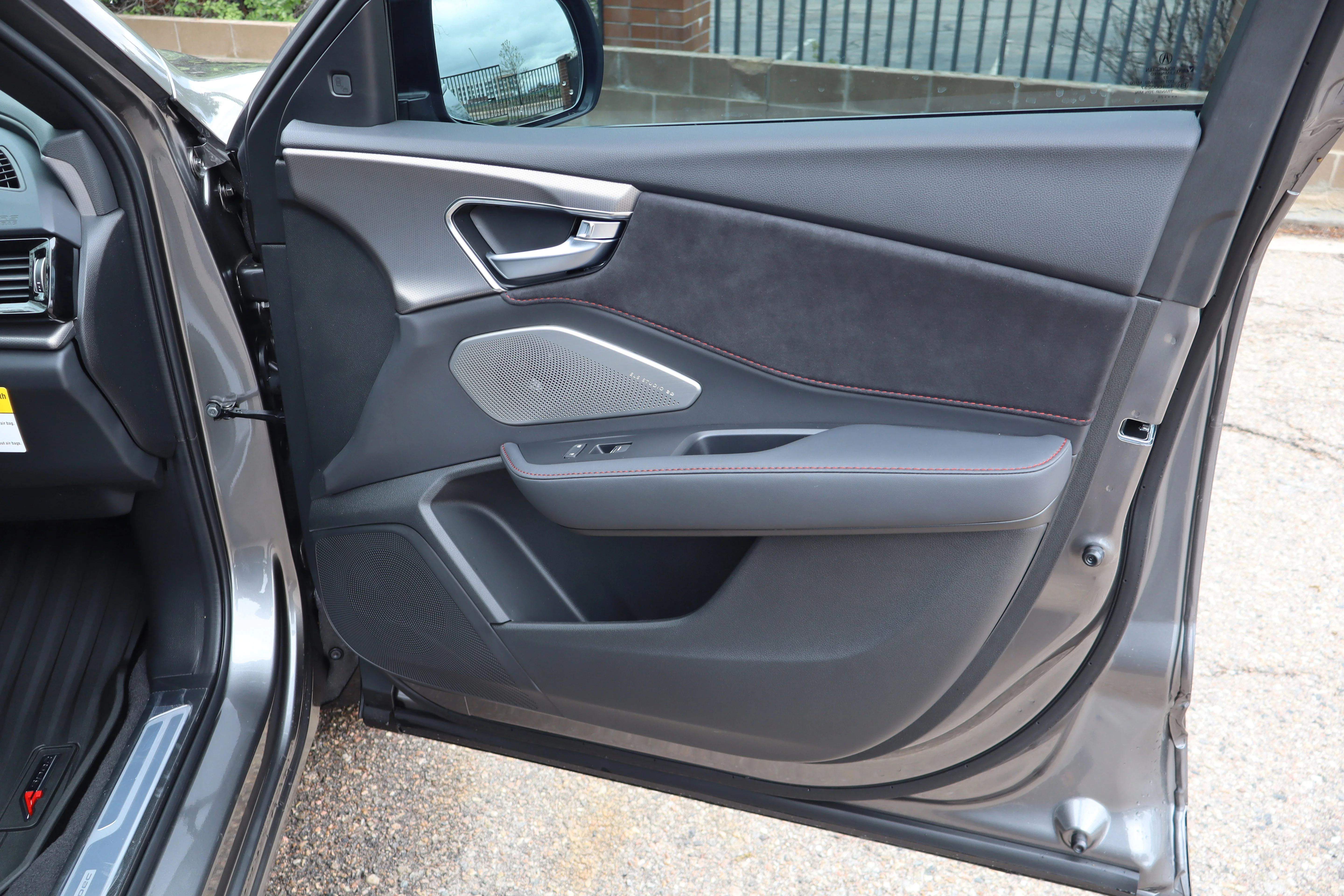 New 2026 Liquid Carbon Metallic Acura w/A-Spec Advance Package image 37