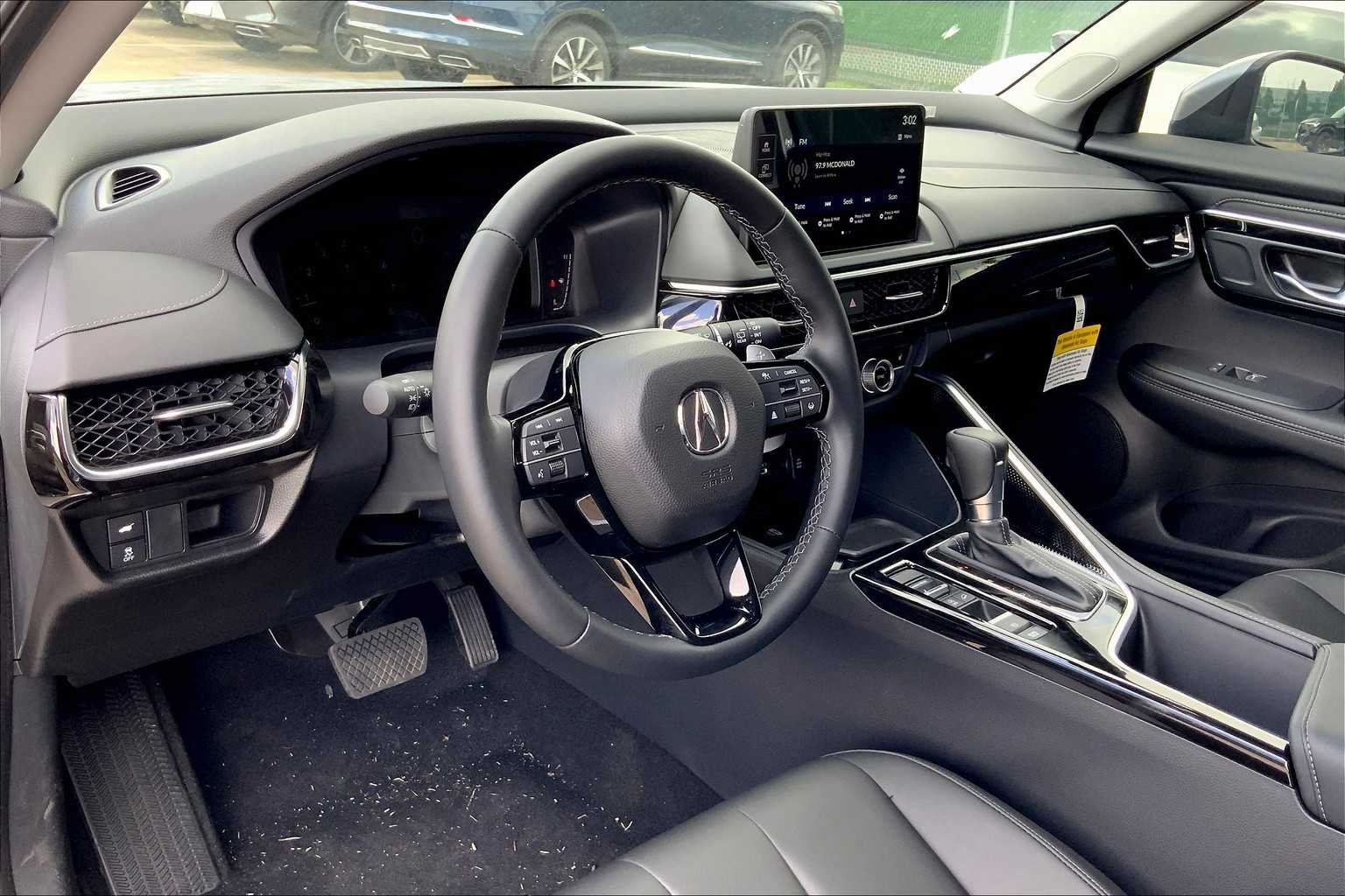 2025 Acura ADX Base - Photo 8