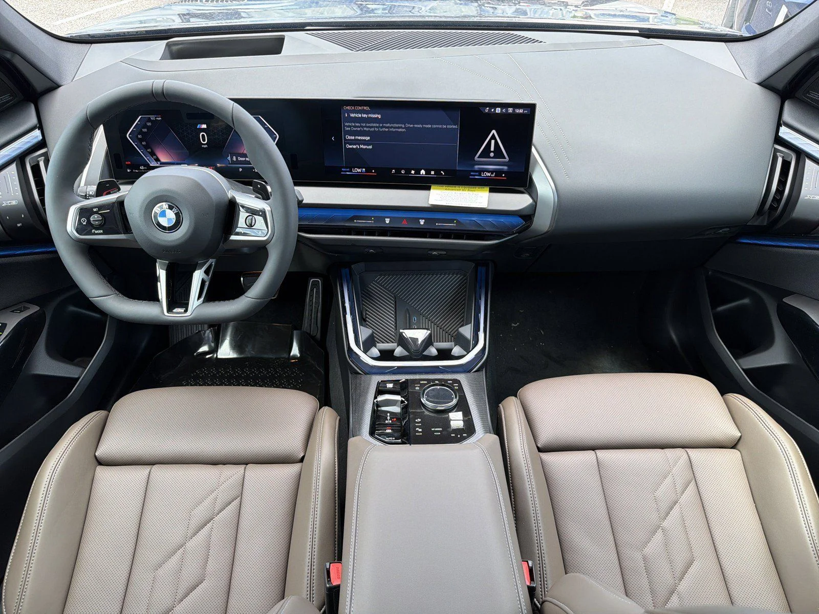 New 2026 Tanzanite Blue II Metallic BMW 30 xDrive image 14