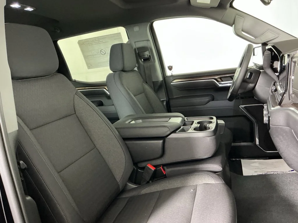 New 2026 Black Chevrolet LT (2FL) image 10