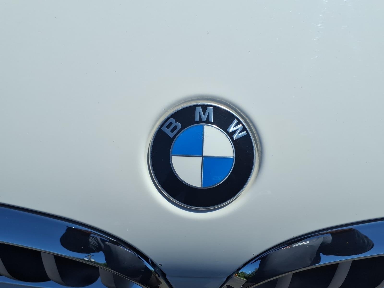 Certified Used 2020 White BMW xDrive30i image 11