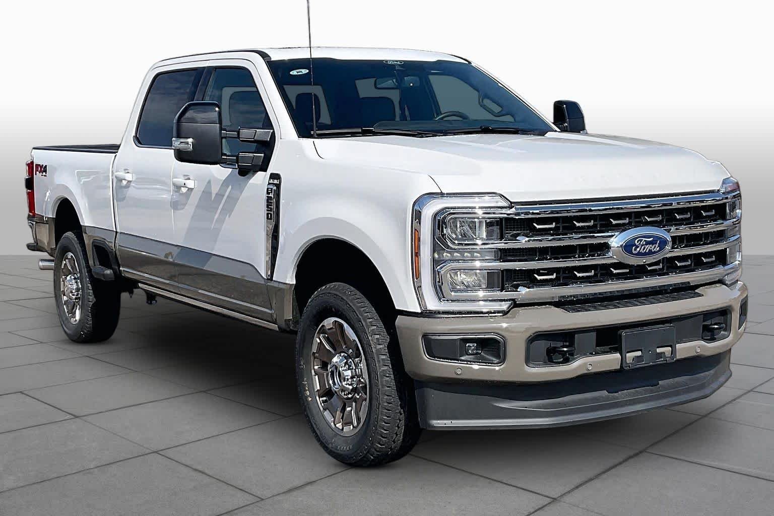 New 2026 Star White Metallic Tri-Coat Ford F-250® King Ranch® image 2