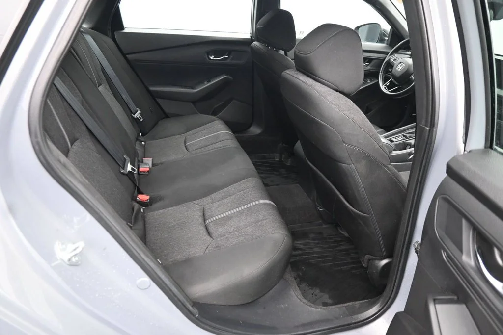 Used 2023  Honda Sport image 12
