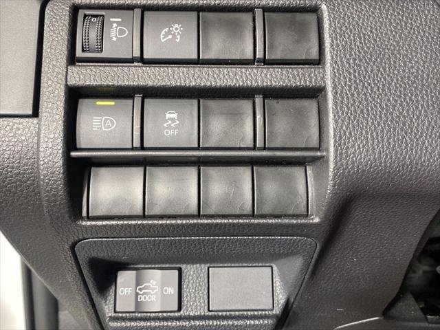 Certified Used 2024 ICE CAP Toyota  image 21