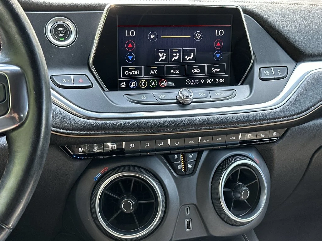 Used 2022 Gray Chevrolet Premier image 19