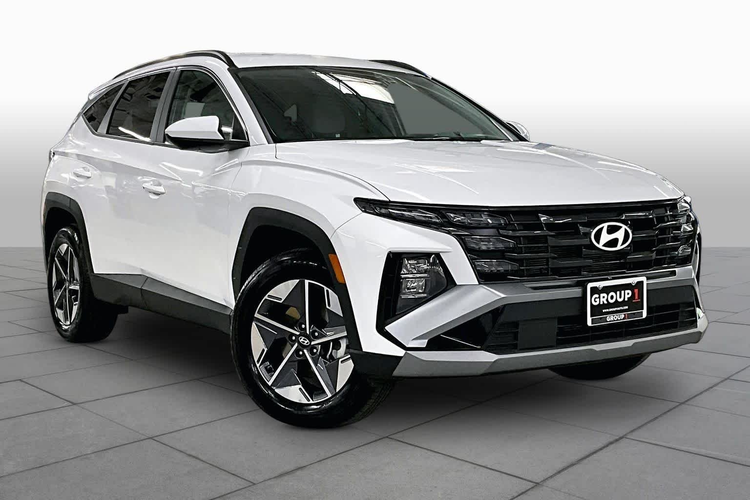 Used 2026 Serenity White Pearl Hyundai SEL image 3