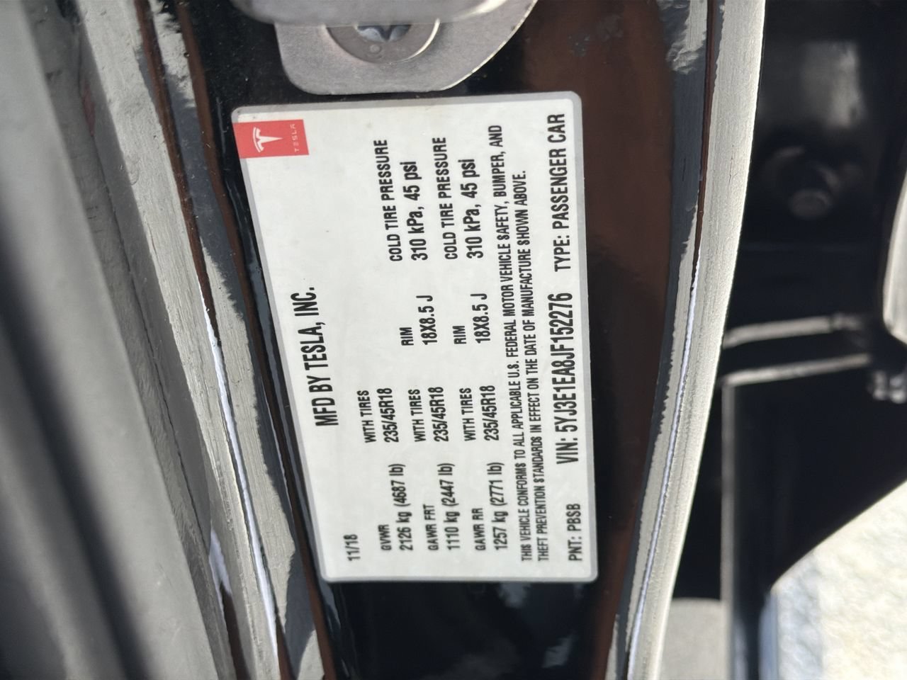 Used 2018 Black Tesla Long Range image 31