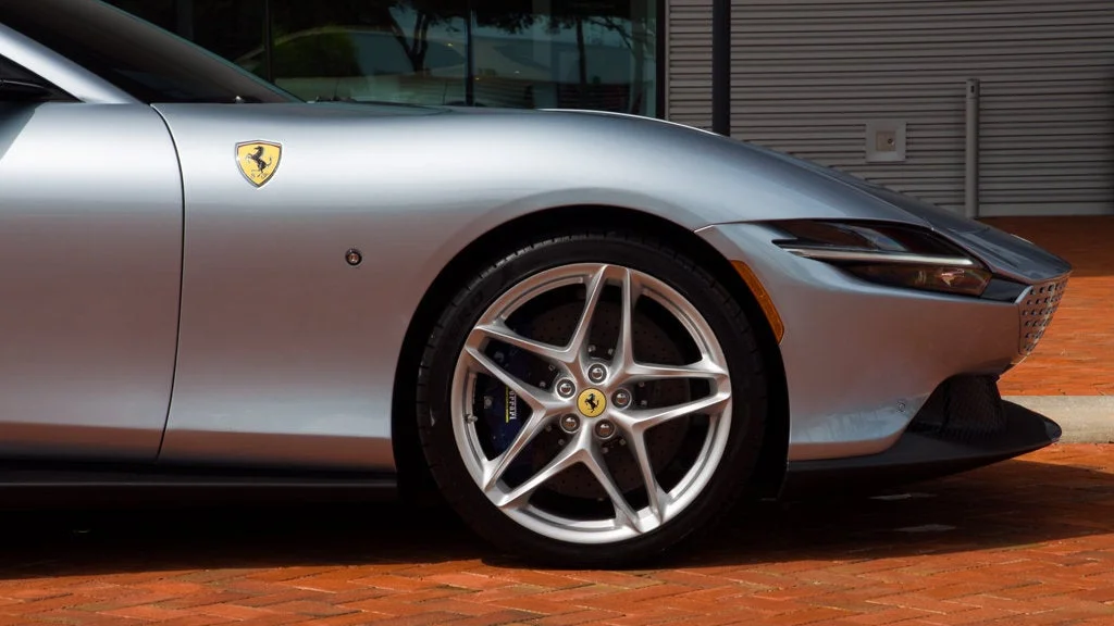 Used 2026 Grigio Alloy Ferrari Base image 9