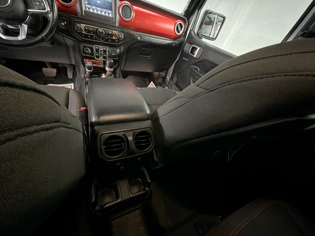 Used 2020 Silver Jeep Rubicon 4x4 image 20