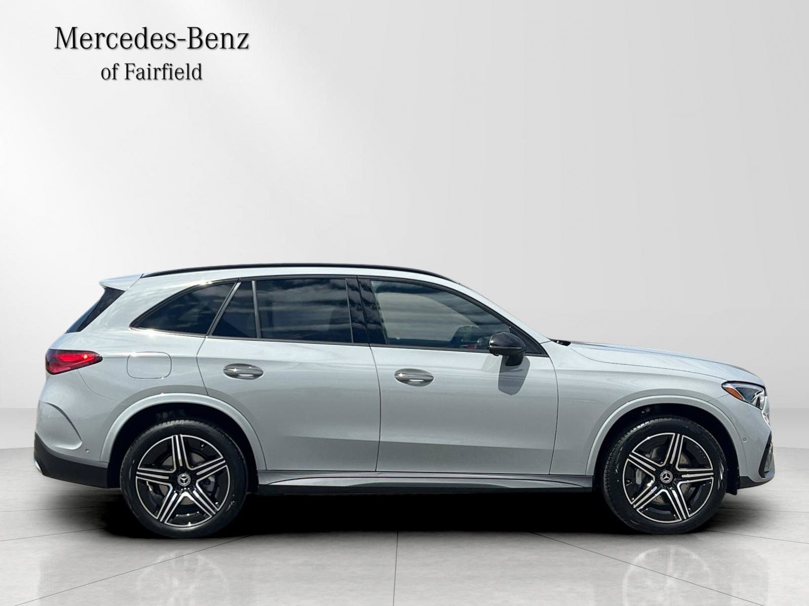 New 2027 MANUFAKTUR Alpine Grey Mercedes-Benz 300 image 8