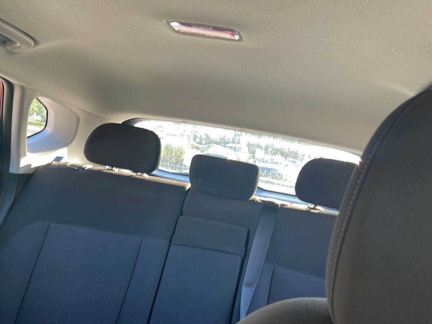 2025 Hyundai Kona SE - Photo 26