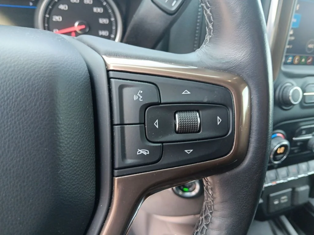 Used 2019 Havana Brown Metallic Chevrolet High Country image 18