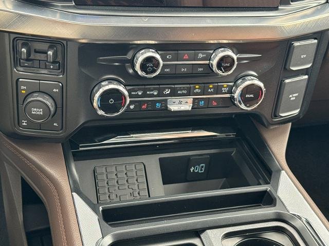 New 2026 Star White Metallic Tri-Coat Ford F-350® King Ranch® image 46
