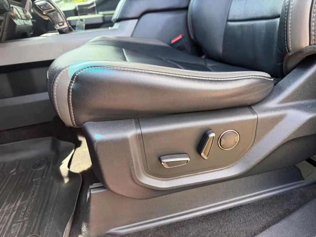 Used 2018 Lightning Blue Ford Raptor image 15