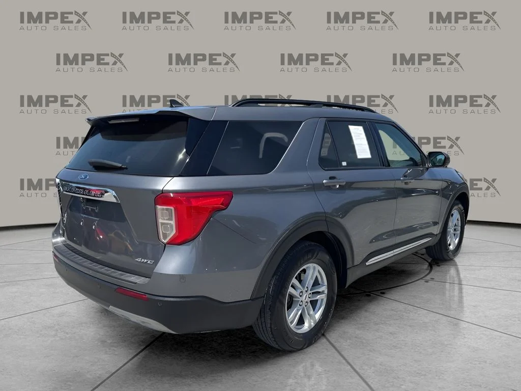 Used 2021 Gray Ford XLT image 5