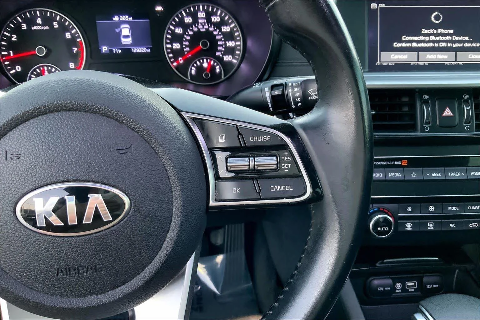 Used 2019 Passion Red Kia S image 21