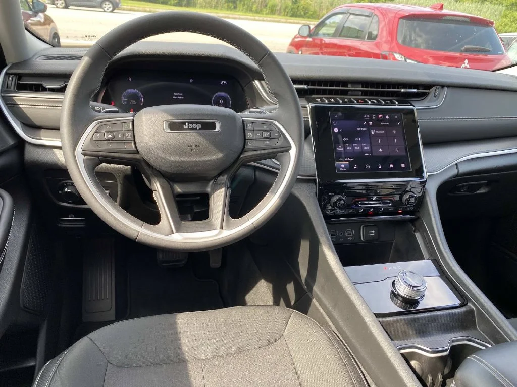 Certified Used 2023 Silver Jeep Laredo image 10