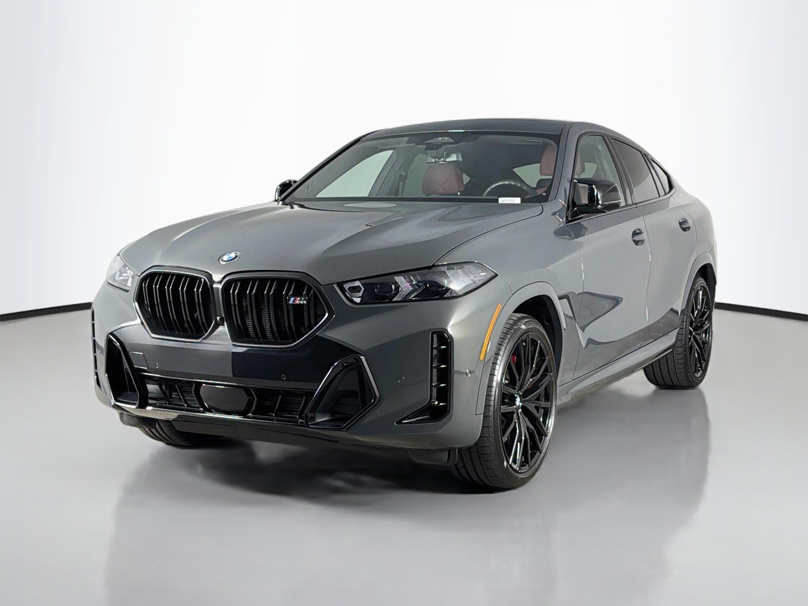 Used 2026 Dravit Grey Metallic BMW M60i image 3