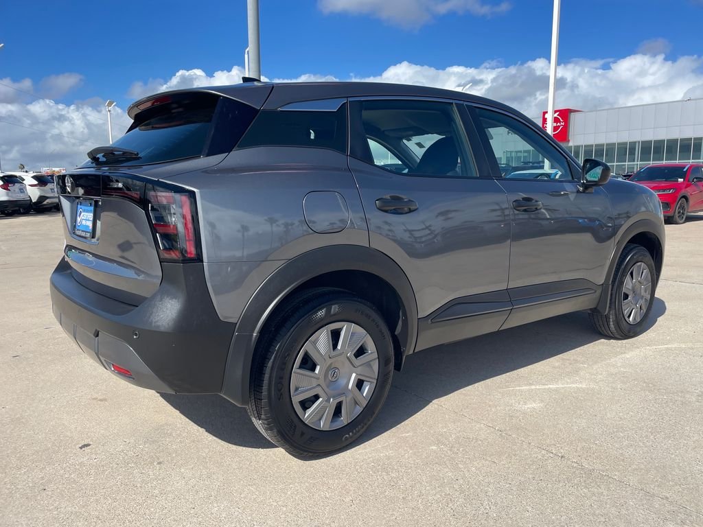 Used 2026 Gray Nissan S image 5